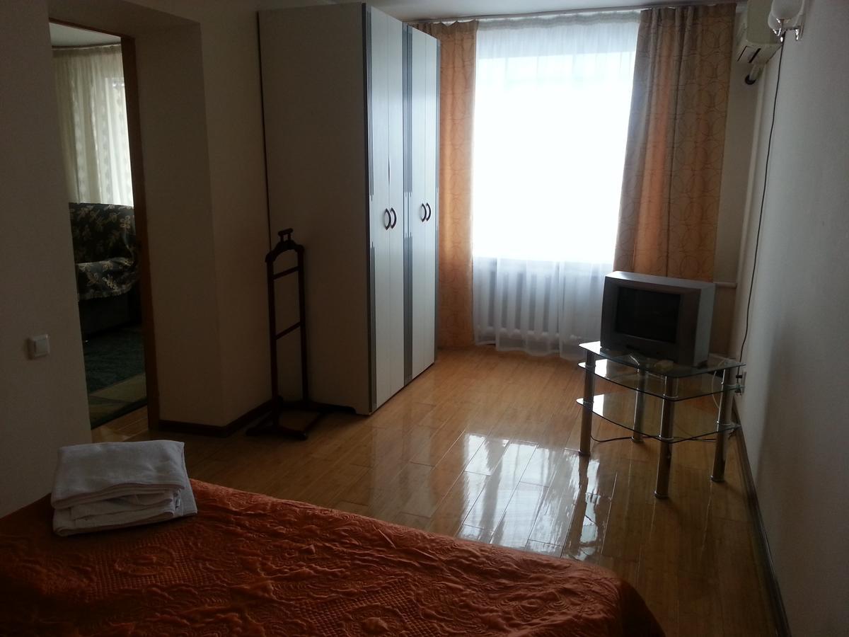 Semey Hotel Ngoại thất bức ảnh