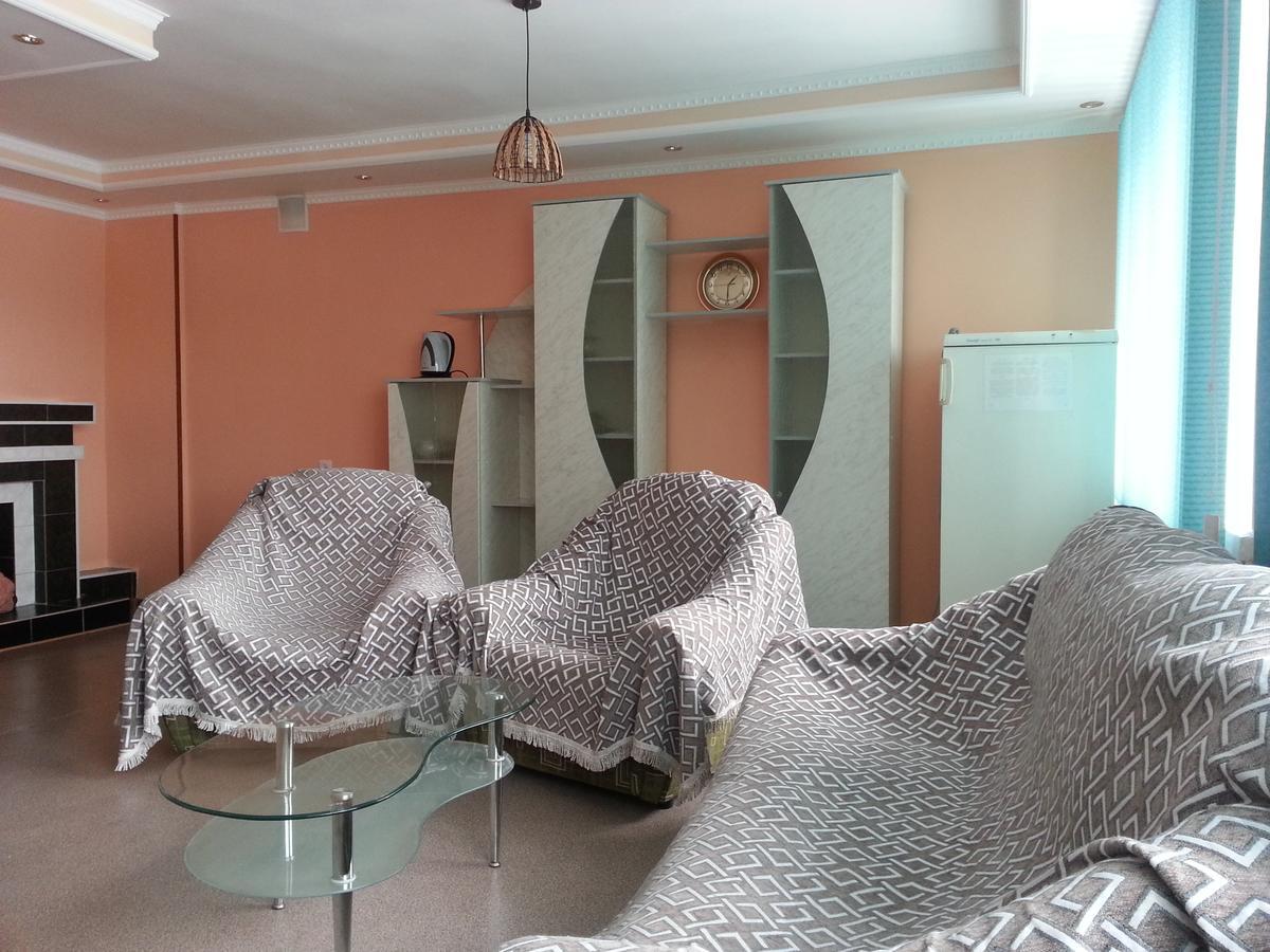 Semey Hotel Ngoại thất bức ảnh
