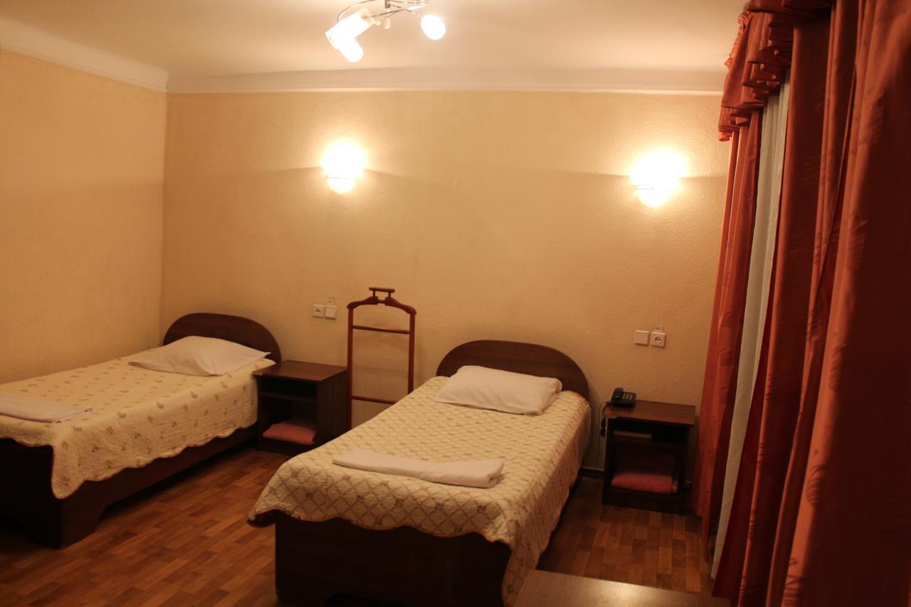 Semey Hotel Phòng bức ảnh